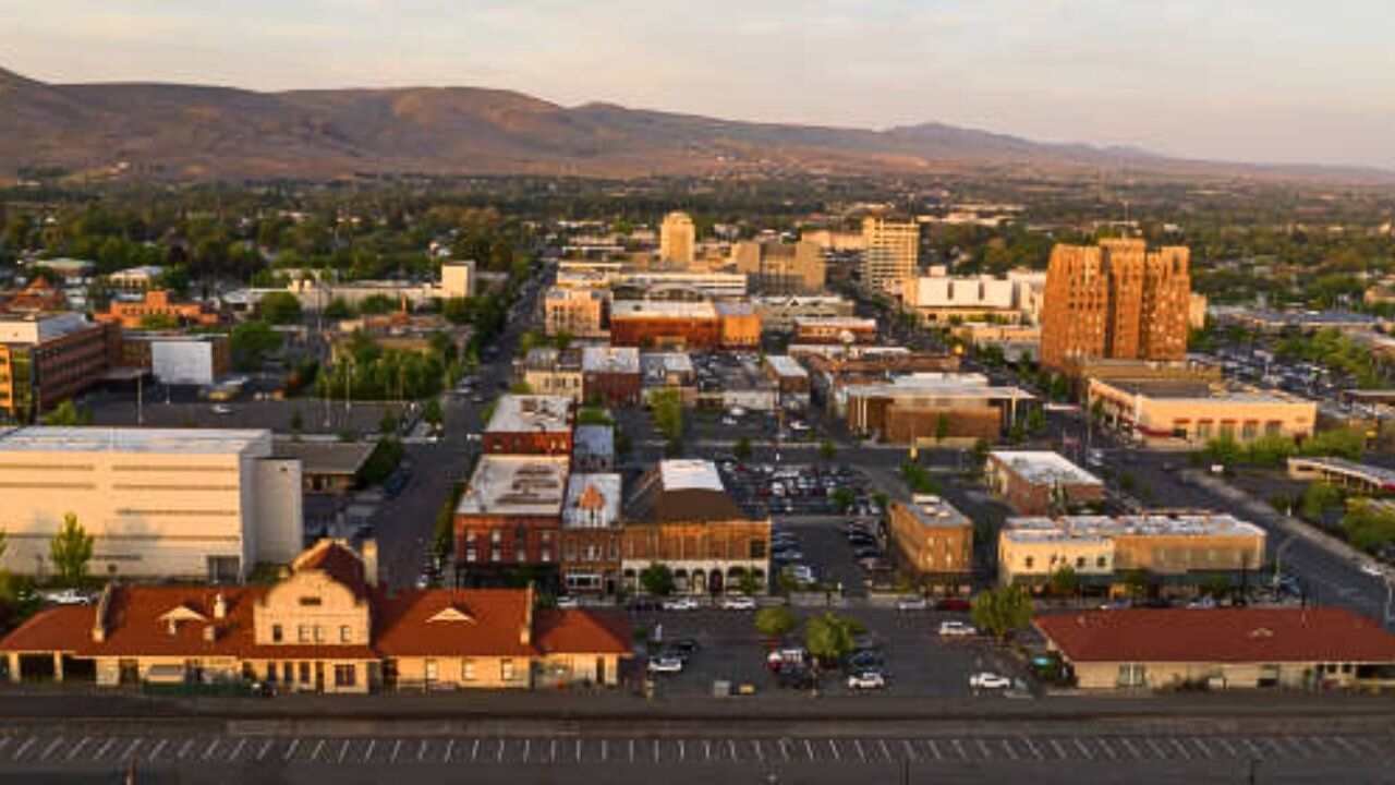 Alaska Airlines Office in Yakima, Washington